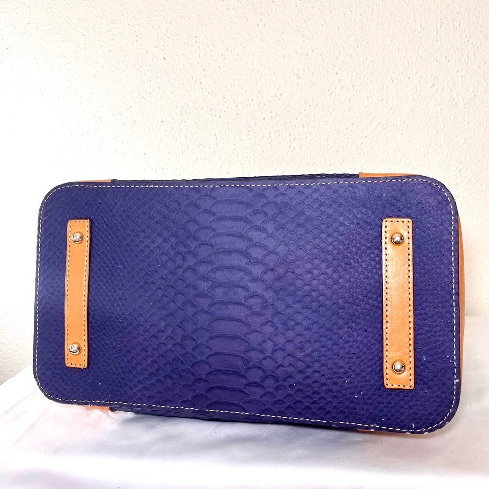 Dooney & Bourke Claremont dome satchel - Picture 6 of 7